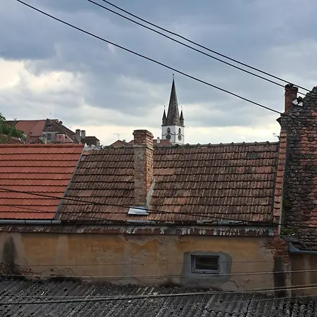 Free Garage In The Center-Delicia 4 Studio! Sibiu Exterior photo
